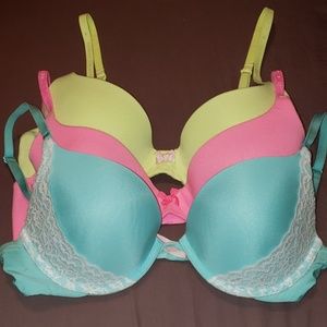 Victoria's Secret, lot of 3, 34C bras, work with ♥